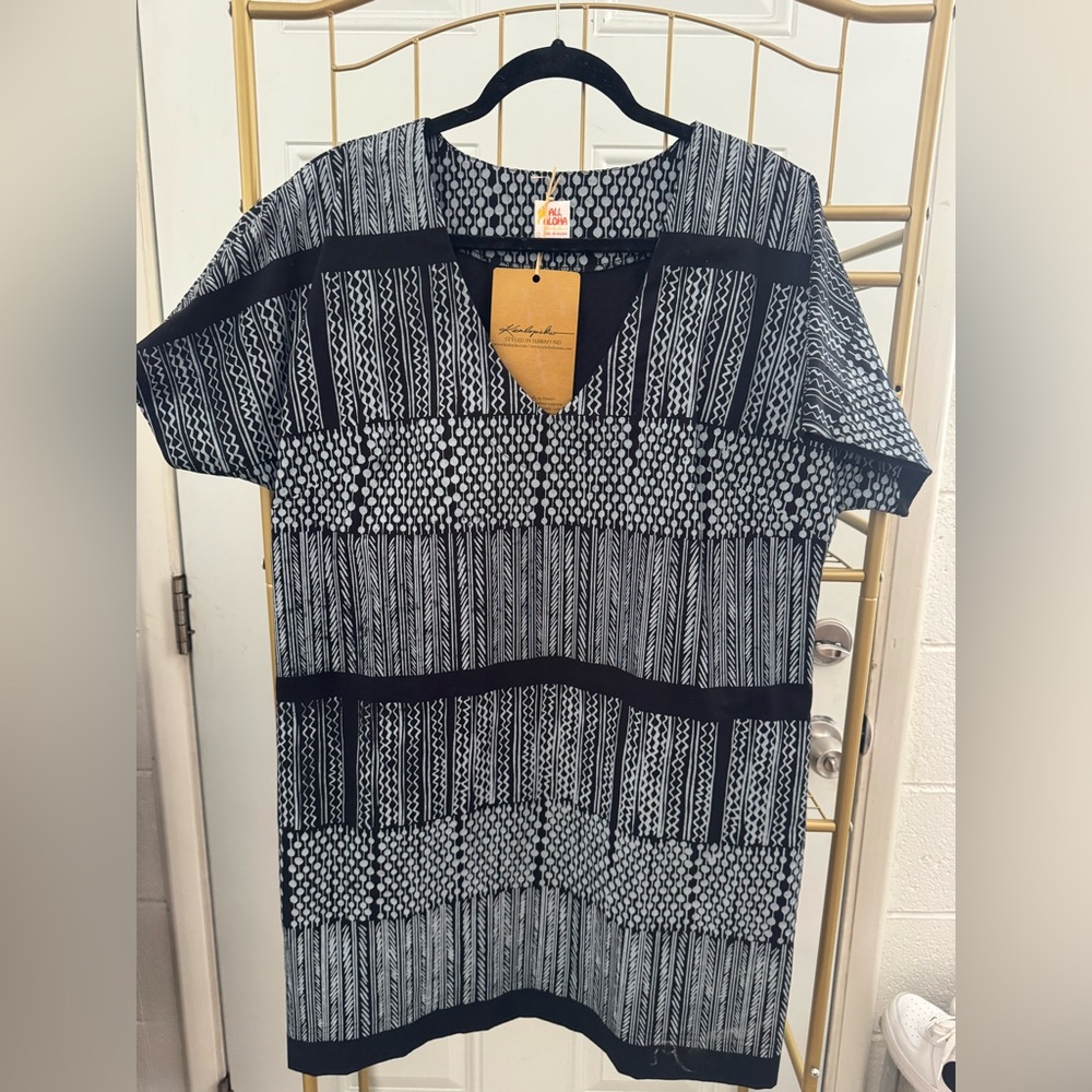 Kealapiko Walea Dress in Kapa Watermark BNWT